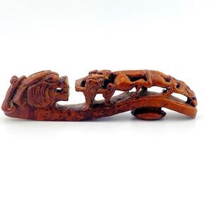 Chinese Carved Boxwood Belt Hook Possibly Qing Dynasty 19th Century Dragon